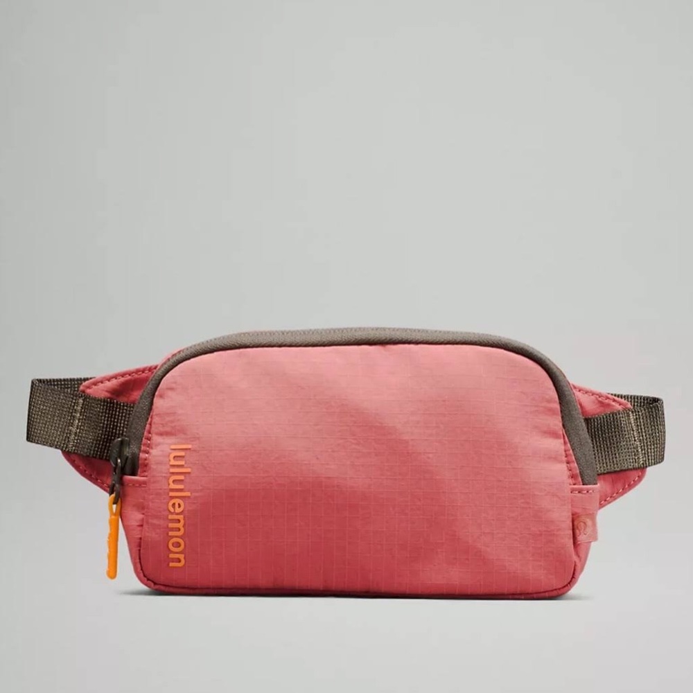 NWT Lululemon Mini Belt Bag: Brier Rose